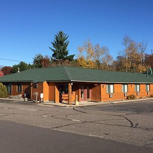 Northwoods Inn & Suites Minocqua